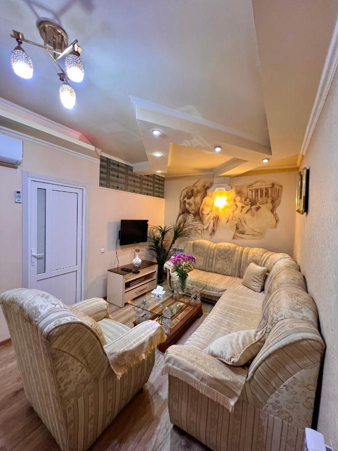 Apartment In The Centre Of Yerevan For Rent Exterior photo