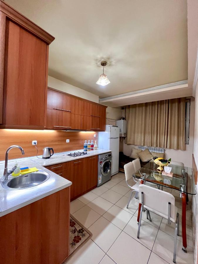 Apartment In The Centre Of Yerevan For Rent Exterior photo